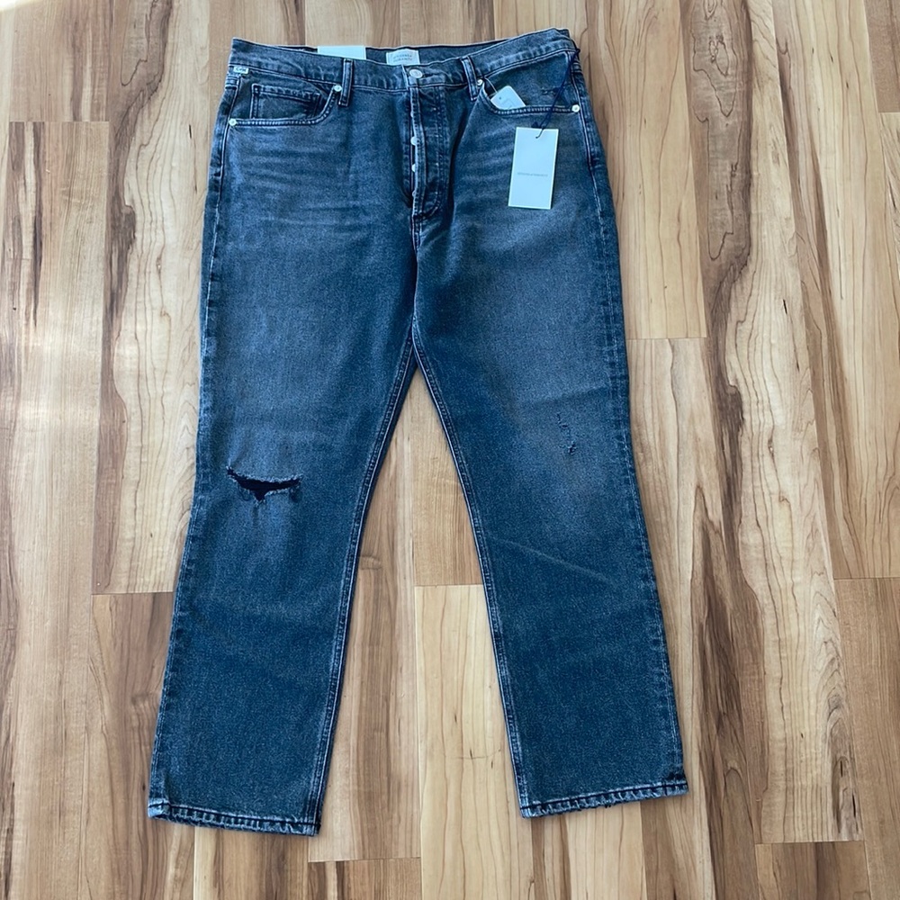 Citizens of Humanity • Jolene Distressed Jeans 32 NWT